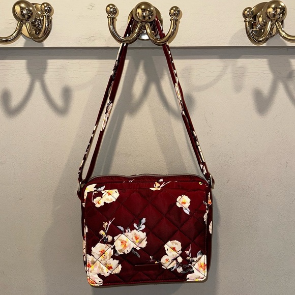 Vera Bradley Blooms & Branches Medium Hipster Crossbody Bag in Performance Twill - Picture 1 of 9